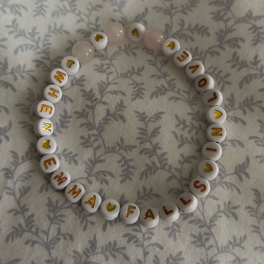 Taylor Swift “WHEN EMMA FALLS IN LOVE” friendship bracelet